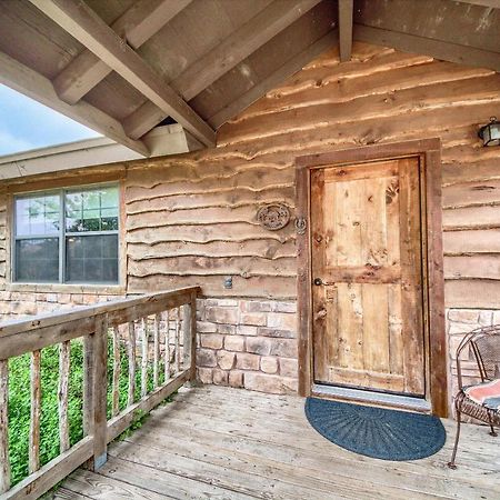 Cedar Bliss Cabin Vila Fredericksburg Exterior foto